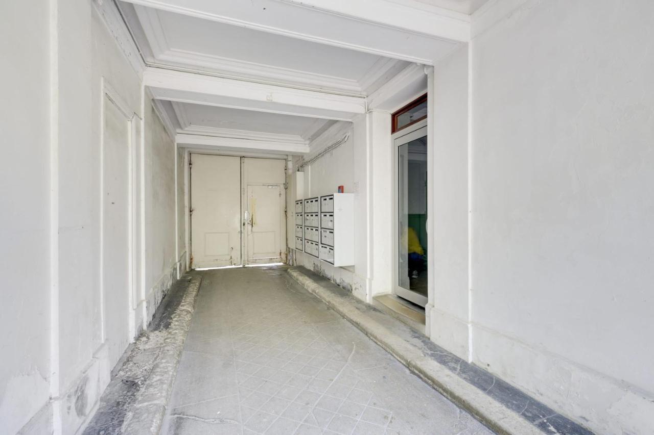 Bright Charming Modern Studio By Dreamy Canal St Martin 10Eme Metro Goncourt Apartment Paris Ngoại thất bức ảnh